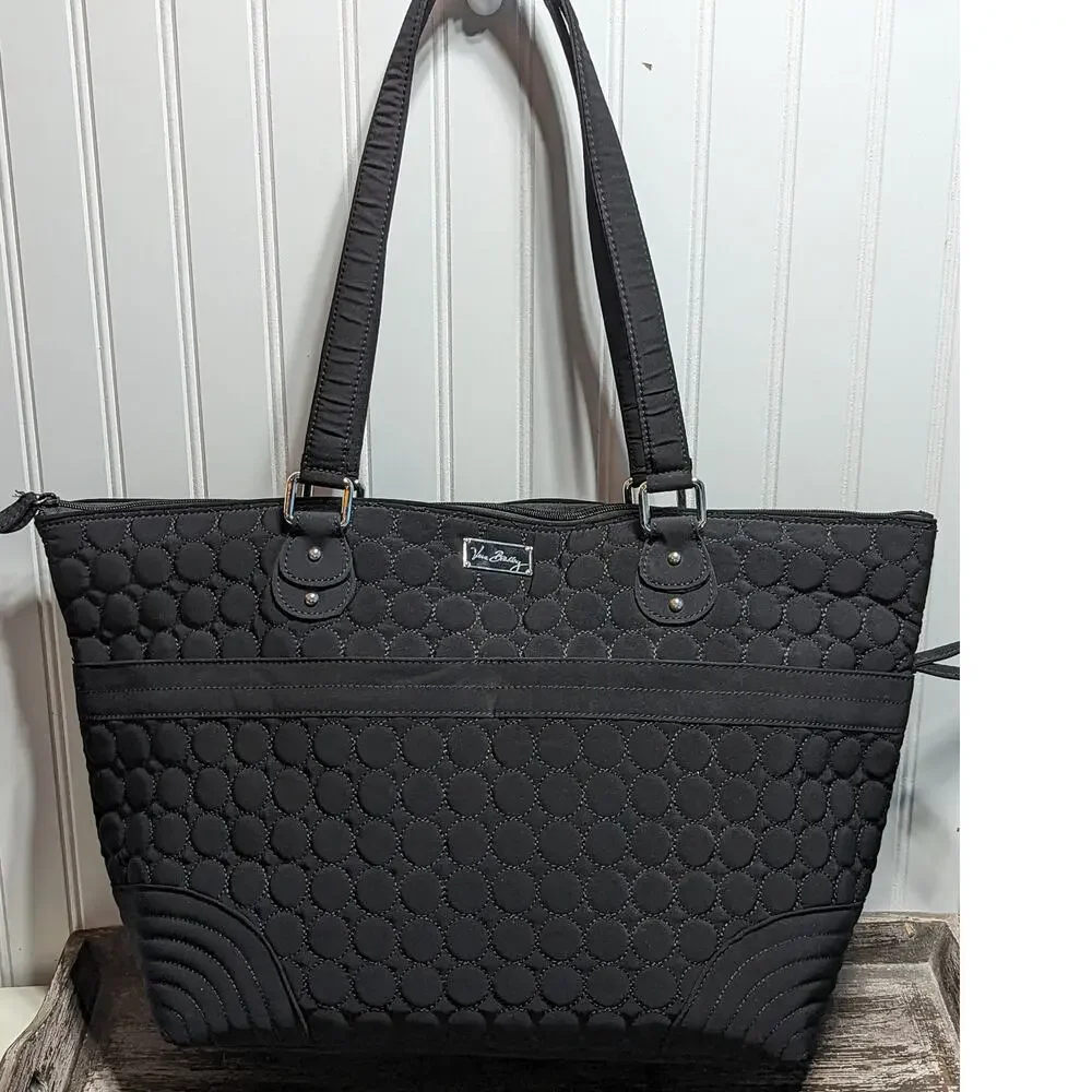 Vera Bradley Black Quilted Vinyl Lined Multicompartment Washable Baby Bag Tote
